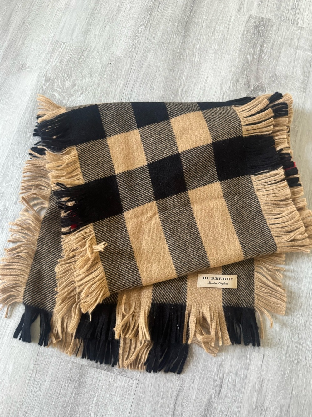 100% Authentic Burberry Vintage Check Fringe Cashmere Scarf